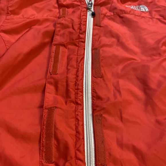 women’s North face size Medium orange wind breaker - Picture 4 of 10